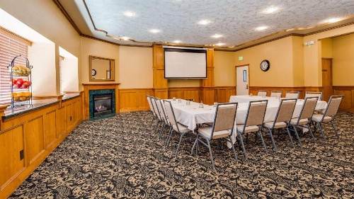 Best Western Plus Bayshore Inn image 31